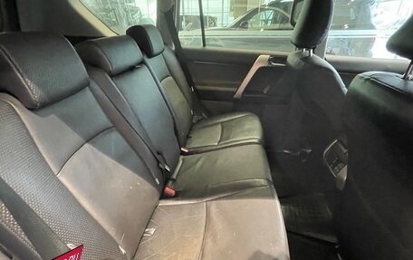 Toyota Land Cruiser Prado 150 рестайлинг 2, 2012 год, 2 348 000 рублей, 17 фотография