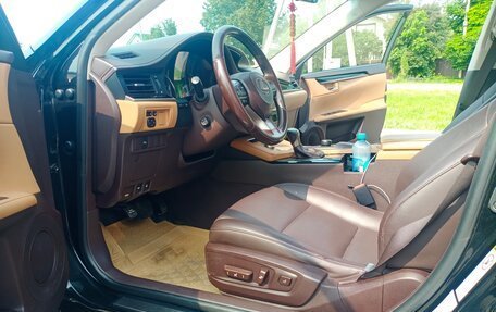 Lexus ES VII, 2017 год, 2 820 000 рублей, 16 фотография