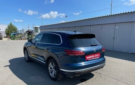 Volkswagen Touareg III, 2018 год, 3 500 000 рублей, 5 фотография
