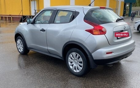 Nissan Juke II, 2011 год, 780 000 рублей, 6 фотография