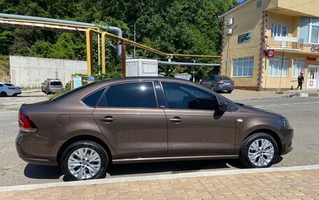 Volkswagen Polo VI (EU Market), 2014 год, 750 000 рублей, 2 фотография