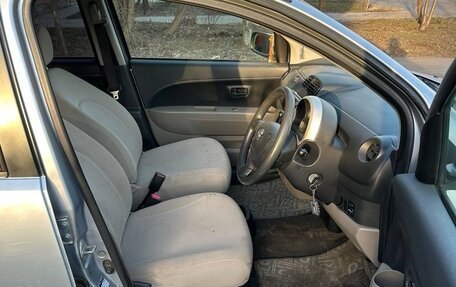 Toyota Passo III, 2004 год, 310 000 рублей, 21 фотография