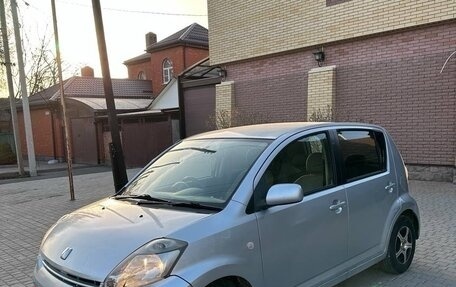 Toyota Passo III, 2004 год, 310 000 рублей, 25 фотография