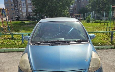 Honda Fit III, 2006 год, 620 000 рублей, 3 фотография