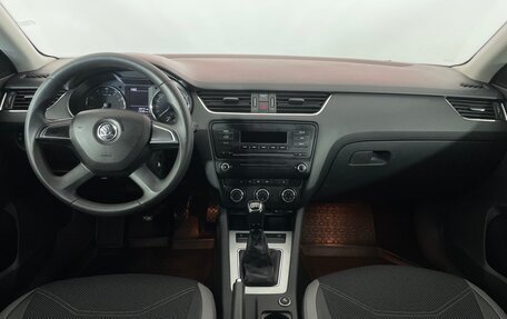 Skoda Octavia, 2014 год, 949 000 рублей, 13 фотография