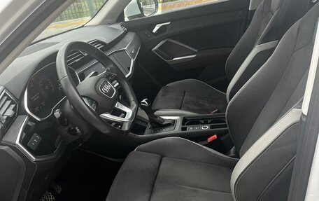 Audi Q3, 2022 год, 2 235 000 рублей, 9 фотография