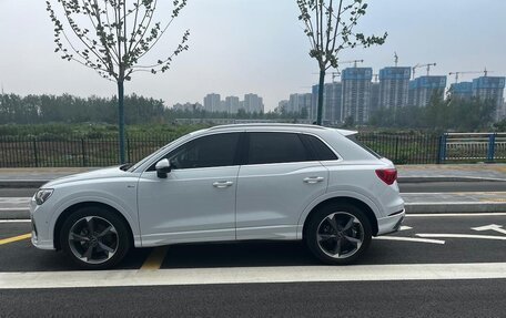 Audi Q3, 2022 год, 2 235 000 рублей, 5 фотография