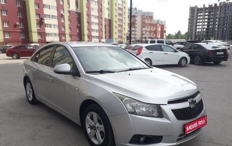 Chevrolet Cruze II, 2009 год, 460 000 рублей, 1 фотография