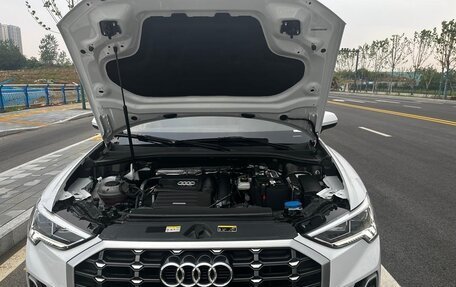 Audi Q3, 2022 год, 2 235 000 рублей, 16 фотография
