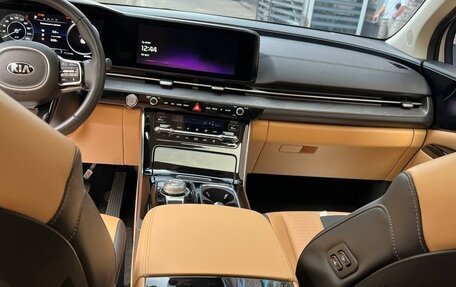 KIA Carnival, 2020 год, 3 550 000 рублей, 12 фотография