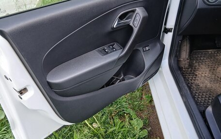 Volkswagen Polo VI (EU Market), 2018 год, 1 350 000 рублей, 12 фотография