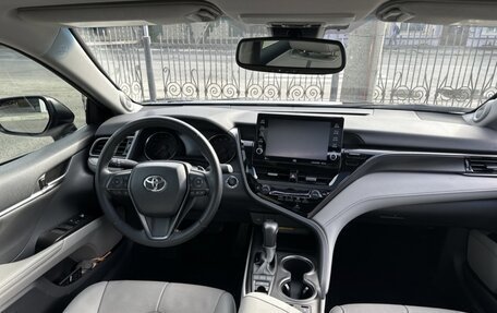 Toyota Camry, 2021 год, 3 000 000 рублей, 16 фотография
