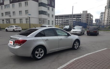 Chevrolet Cruze II, 2009 год, 460 000 рублей, 6 фотография
