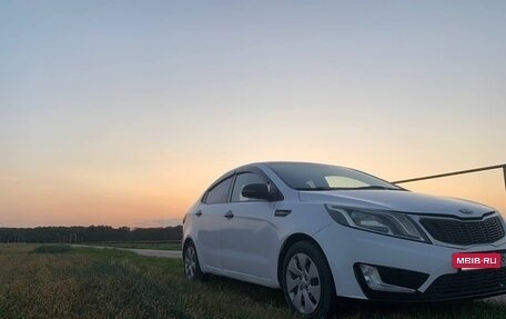 KIA Rio III рестайлинг, 2012 год, 850 000 рублей, 5 фотография