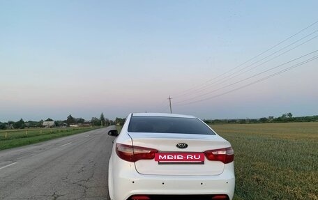 KIA Rio III рестайлинг, 2012 год, 850 000 рублей, 6 фотография