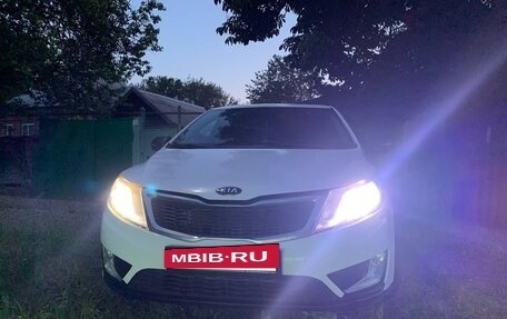 KIA Rio III рестайлинг, 2012 год, 850 000 рублей, 22 фотография