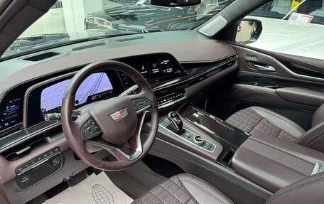 Cadillac Escalade V, 2022 год, 14 280 000 рублей, 16 фотография