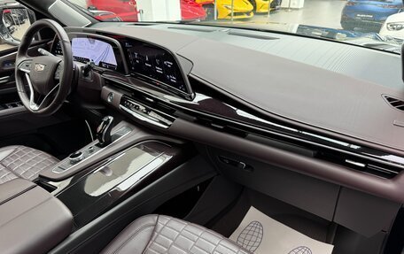 Cadillac Escalade V, 2022 год, 14 280 000 рублей, 29 фотография