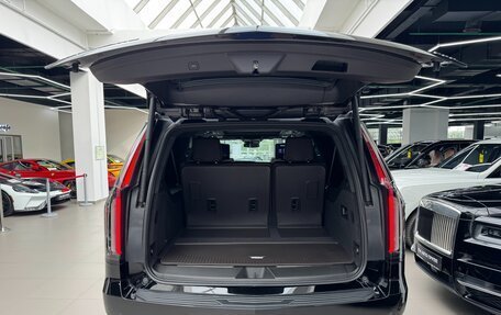 Cadillac Escalade V, 2022 год, 14 280 000 рублей, 38 фотография