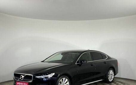 Volvo S90 II рестайлинг, 2017 год, 2 300 000 рублей, 1 фотография