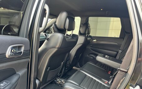 Jeep Grand Cherokee, 2018 год, 3 900 000 рублей, 28 фотография