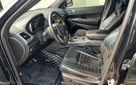 Jeep Grand Cherokee, 2018 год, 3 900 000 рублей, 27 фотография