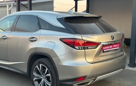Lexus RX IV рестайлинг, 2020 год, 4 499 000 рублей, 6 фотография