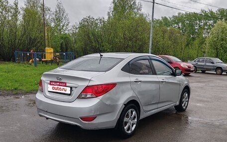 Hyundai Solaris II рестайлинг, 2013 год, 360 000 рублей, 3 фотография