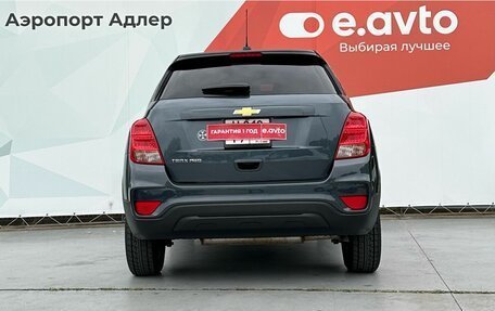 Chevrolet Trax, 2022 год, 1 990 000 рублей, 5 фотография