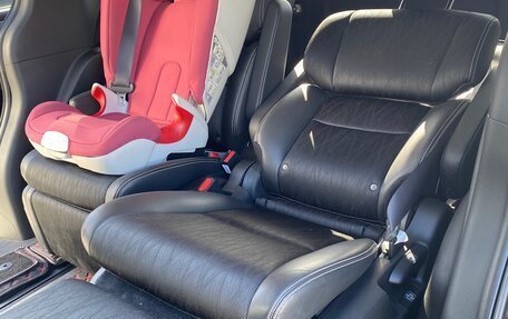 Honda Odyssey IV, 2016 год, 2 300 000 рублей, 12 фотография