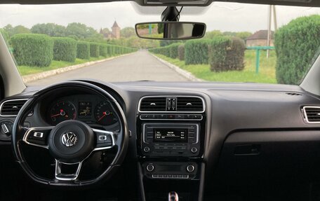 Volkswagen Polo VI (EU Market), 2018 год, 1 400 000 рублей, 16 фотография