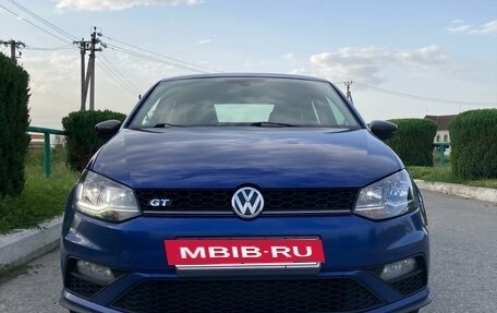Volkswagen Polo VI (EU Market), 2018 год, 1 400 000 рублей, 25 фотография