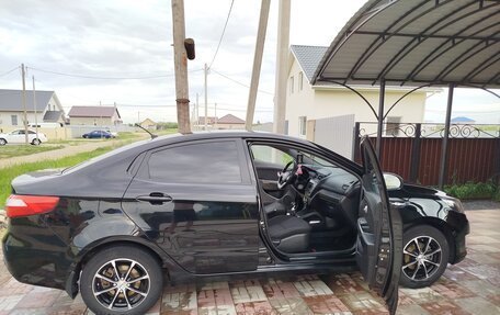 KIA Rio III рестайлинг, 2014 год, 887 500 рублей, 10 фотография