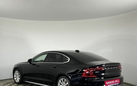 Volvo S90 II рестайлинг, 2017 год, 2 300 000 рублей, 7 фотография
