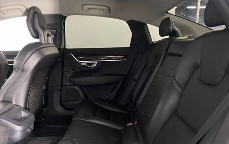 Volvo S90 II рестайлинг, 2017 год, 2 300 000 рублей, 14 фотография