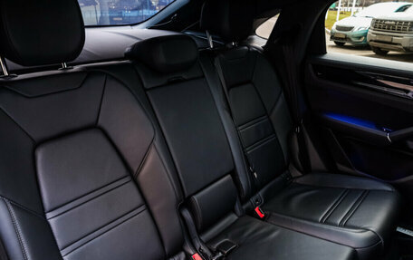Porsche Cayenne III, 2020 год, 8 250 000 рублей, 16 фотография