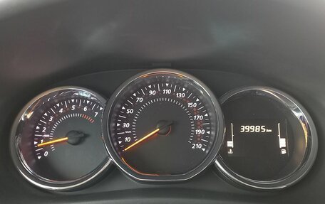 Renault Logan II, 2022 год, 1 340 000 рублей, 12 фотография