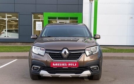Renault Logan II, 2022 год, 1 340 000 рублей, 2 фотография