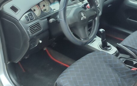 Mitsubishi Lancer IX, 2006 год, 300 000 рублей, 3 фотография