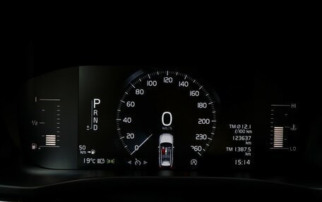 Volvo XC60 II, 2020 год, 3 200 000 рублей, 14 фотография