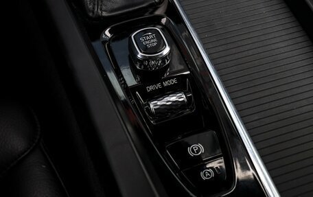 Volvo XC60 II, 2020 год, 3 200 000 рублей, 17 фотография