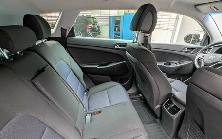 Hyundai Tucson III, 2018 год, 1 875 000 рублей, 14 фотография
