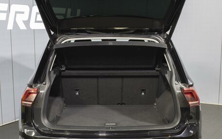 Volkswagen Tiguan II, 2017 год, 2 415 000 рублей, 24 фотография
