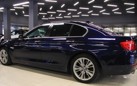 BMW 5 серия, 2011 год, 1 999 000 рублей, 3 фотография