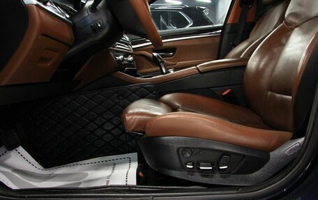 BMW 5 серия, 2011 год, 1 999 000 рублей, 12 фотография
