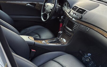 Mercedes-Benz E-Класс, 2008 год, 1 150 000 рублей, 20 фотография