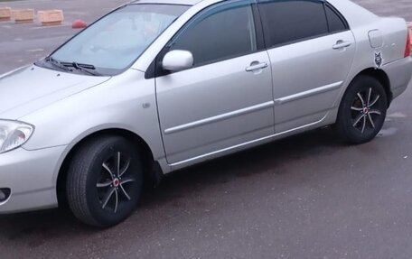Toyota Corolla, 2004 год, 480 000 рублей, 3 фотография