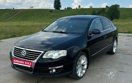 Volkswagen Passat B6, 2006 год, 700 000 рублей, 2 фотография