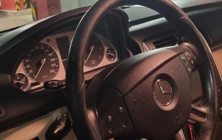 Mercedes-Benz B-Класс, 2011 год, 720 000 рублей, 6 фотография
