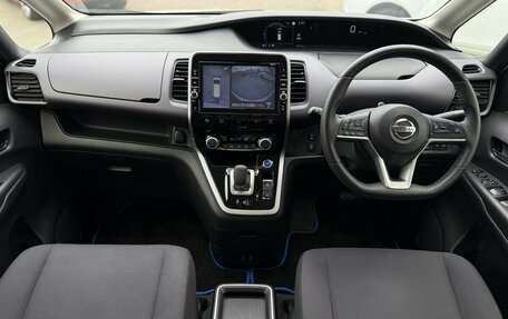 Nissan Serena IV, 2019 год, 2 370 000 рублей, 8 фотография